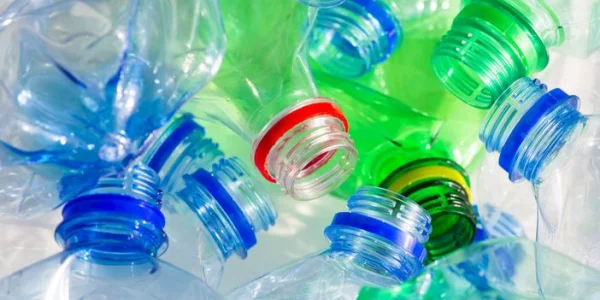 Tratamiento y reciclaje de residuos plásticos