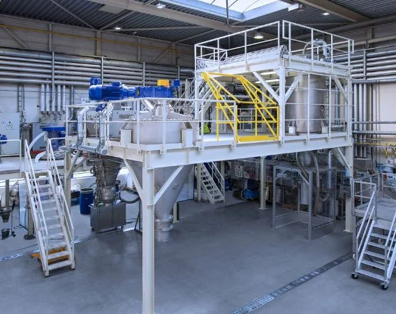 Ensayos de procesamiento de leche en polvo en el centro de pruebas de Hosokawa Micron